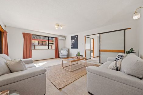 Photo of property in 2/267 Sawyers Arms Road, Bishopdale, Christchurch, 8053