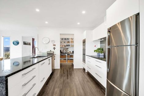 Photo of property in 13 Pahua Street, Pegasus, 7612