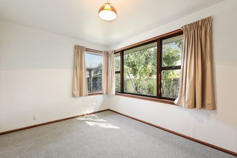 Photo of property in 2/7 Aileen Place, Upper Riccarton, Christchurch, 8041