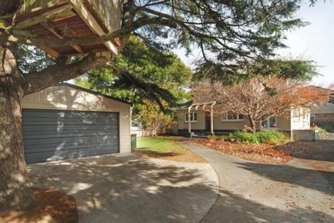 Photo of property in 16 Valley Road, Pukekohe, 2120