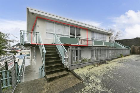 Photo of property in 4/4 Kenwyn Terrace, Newtown, Wellington, 6021