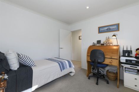 Photo of property in 16 Sunnybrooke Close, Welcome Bay, Tauranga, 3112