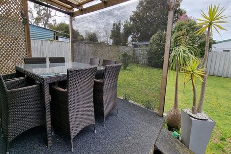 Photo of property in 42 Edinburgh Avenue, Rosehill, Papakura, 2113