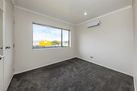 Photo of property in 28 Bicknell Road, Favona, Auckland, 2024