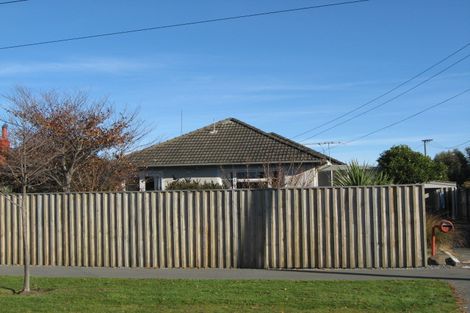 Photo of property in 130 Baker Street, New Brighton, Christchurch, 8083