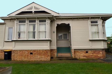 Photo of property in 601 Queen Sh25 Street, Thames, 3500