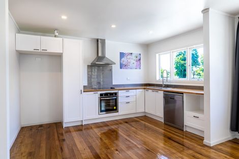 Photo of property in 15a Mildmay Road, Henderson, Auckland, 0610