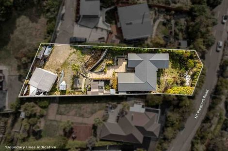 Photo of property in 15 Mortens Lane, Mount Pleasant, Christchurch, 8081