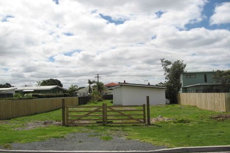 Photo of property in 47 Laurence Street, Manly, Whangaparaoa, 0930