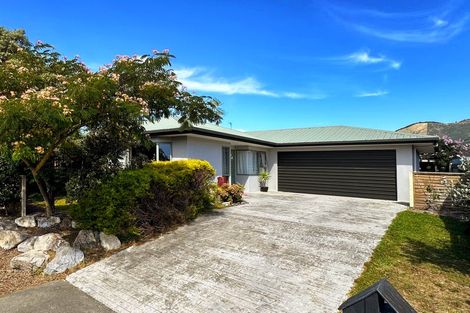 Photo of property in 4 Albizia Place, Richmond, 7020