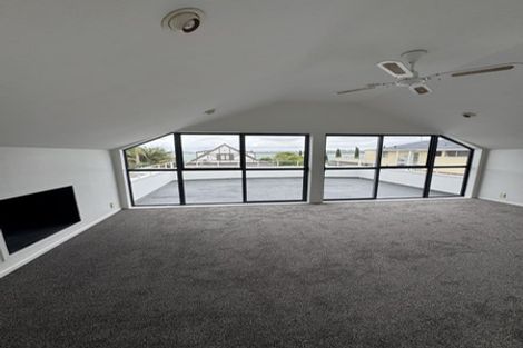Photo of property in 1/127 Bucklands Beach Road, Bucklands Beach, Auckland, 2012