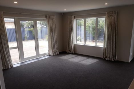 Photo of property in 2 Westpark Drive, Burnside, Christchurch, 8053