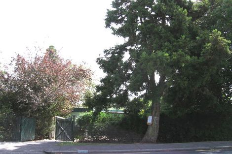 Photo of property in 3 Seymour Road, Sunnyvale, Auckland, 0612