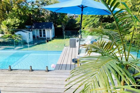 Photo of property in 6 Wainoni Avenue, Point Chevalier, Auckland, 1022