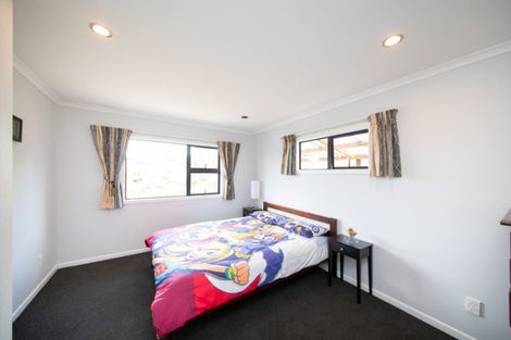 Photo of property in 7 Ruapehu Drive, Fitzherbert, Palmerston North, 4410