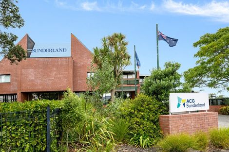 Photo of property in 10/3 Matuhi Rise, Henderson, Auckland, 0612