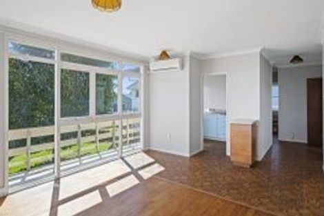 Photo of property in 17a Kent Street, Levin, 5510