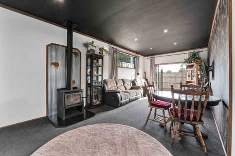 Photo of property in 126 Miranda Street, Stratford, 4332