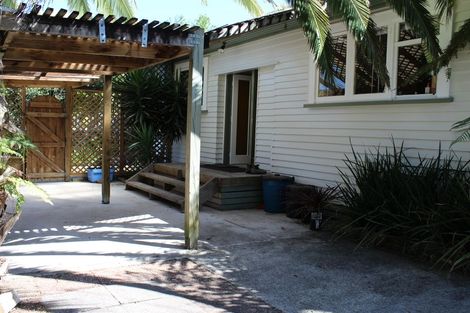 Photo of property in 292a Shakespeare Street, Leamington, Cambridge, 3432