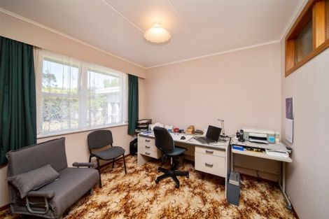 Photo of property in 9 Ropata Street, Hawera, 4610