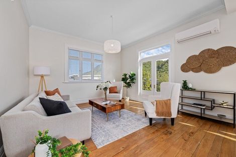 Photo of property in 95b Waikawa Road, Picton, 7220