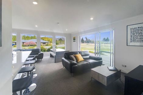 Photo of property in 19 Pinot Noir Court, Omarama, 9412