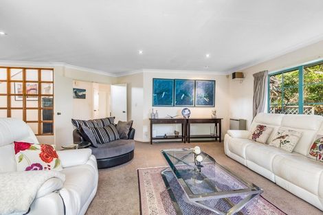 Photo of property in 10 Voyager Way, Whitby, Porirua, 5024