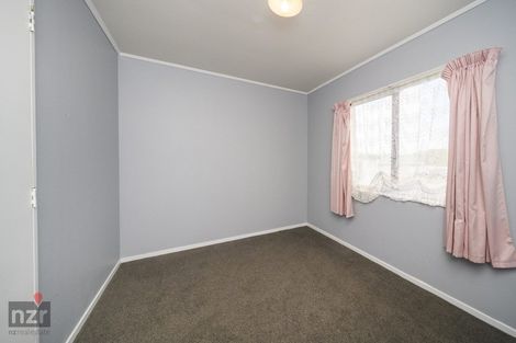 Photo of property in 146 Hillcrest Drive, Kelvin Grove, Palmerston North, 4414