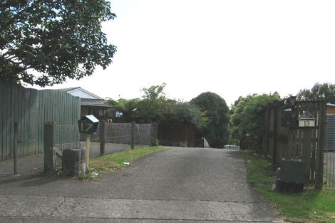 Photo of property in 15 Sabot Place, Massey, Auckland, 0614