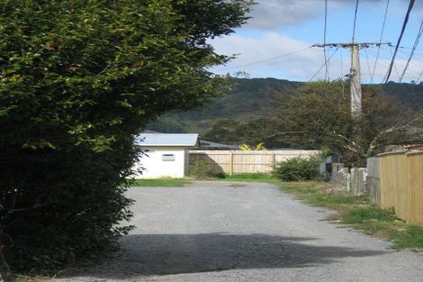 Photo of property in 8 Granville Street, Silverstream, Upper Hutt, 5019