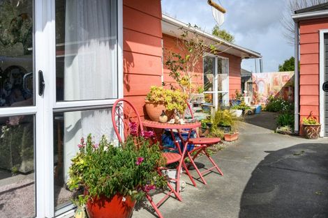 Photo of property in 48 Botanical Road, Takaro, Palmerston North, 4412