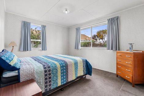 Photo of property in 12 Leeds Place, Solway, Masterton, 5810