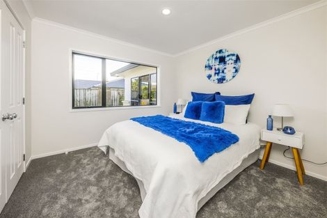 Photo of property in 12 Attymon Lane, East Tamaki, Auckland, 2016