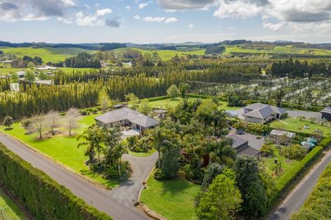 Photo of property in 32 Equestrian Drive, Kerikeri, 0294