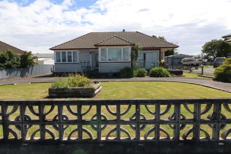 Photo of property in 7 Princess Street, Dannevirke, 4930