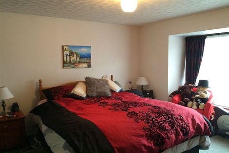 Photo of property in 21 Karnak Crescent, Russley, Christchurch, 8042