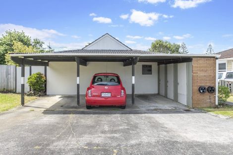 Photo of property in 1/21 Wanaka Place, Pakuranga Heights, Auckland, 2010