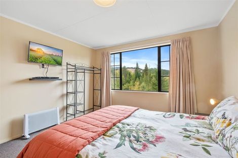 Photo of property in 85 Chalet Crescent, Hanmer Springs, 7334