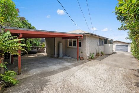 Photo of property in 65 Mountain Road, Western Heights, Rotorua, 3015