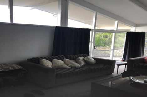 Photo of property in 15 Vandeleur Avenue, Birkdale, Auckland, 0626