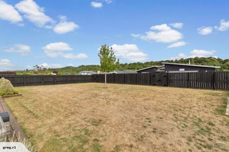 Photo of property in 58 Montgomery Crescent, Kinloch, Taupo, 3377