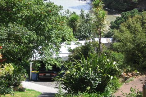 Photo of property in 1/32 Oruamo Place, Beach Haven, Auckland, 0626