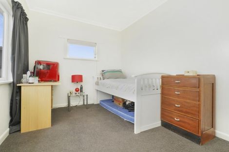 Photo of property in 35 Primrose Street, Frankton, Hamilton, 3204
