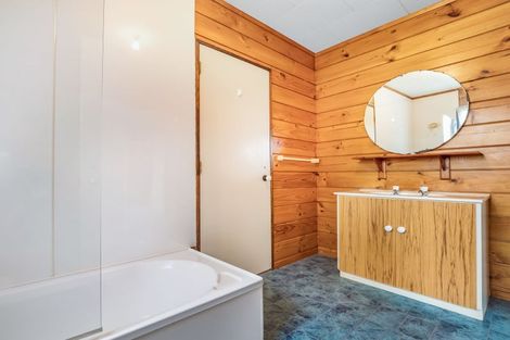 Photo of property in 4 Bronte Place, Owhata, Rotorua, 3010