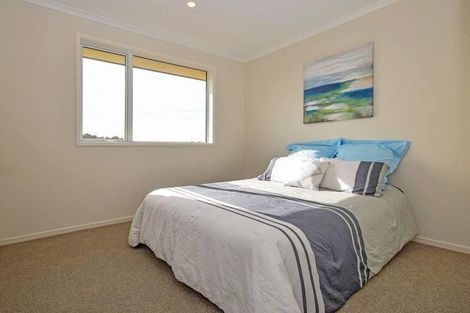 Photo of property in 12 Helenvale Crescent, Pokeno, 2402