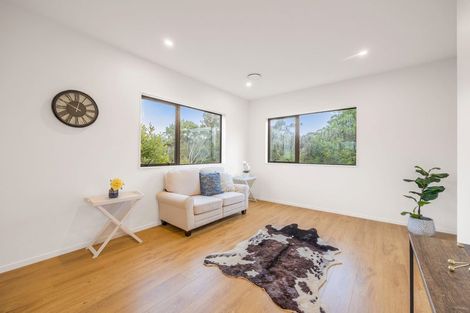 Photo of property in 16 Waka Street, Albany Heights, Auckland, 0632