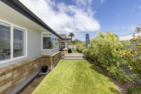 Photo of property in 5a Nathan Avenue, Paraparaumu Beach, Paraparaumu, 5032