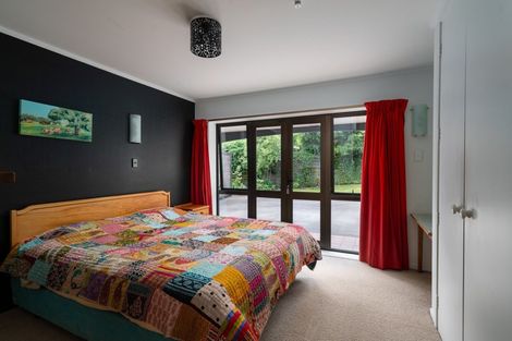 Photo of property in 31 Rainbow Drive, Rainbow Point, Taupo, 3330