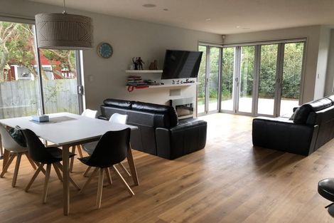 Photo of property in 17a Wyoming Avenue, Murrays Bay, Auckland, 0630