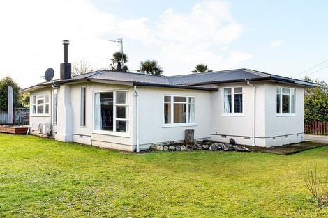Photo of property in 76 Whakarewa Street, Motueka, 7120